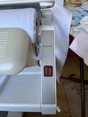 Elektrische Bügelmaschine Bild 3