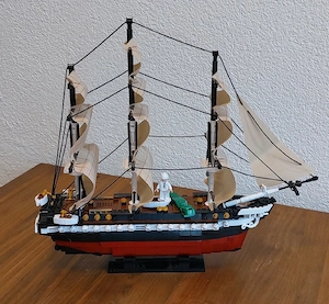 Klemmbaustein Sluban USS Fregatte NEU Bild 2