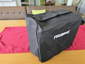 Fishman Loudbox Mini Charge - Batteriebetriebener Akustikgitarrenverstärker- Reserviert Bild 6