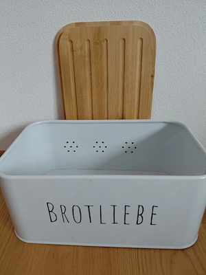 Brotbox aus Metall Bild 2