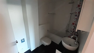 Renovierte 2,5-Zimmer Wohnung mit Sitzplatz im Zentrum von Tosters Bild 7