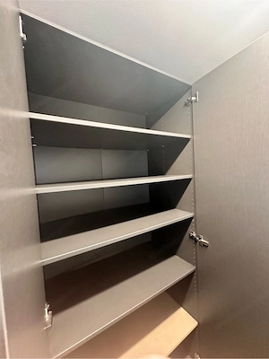 Kleiderschrank Gratis Bild 3