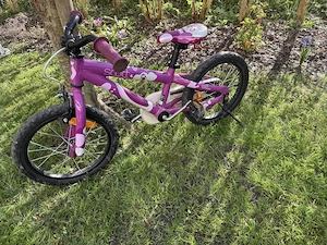  Cooles 16 Zoll Kinderfahrrad   bereit für die nächste Runde!