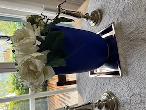 Blumenvase aus Porzellan Bild 3