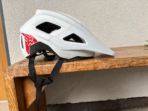 MTB Helm Kinder