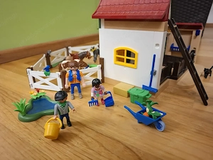 Playmobil Country Pferdehof Bild 3
