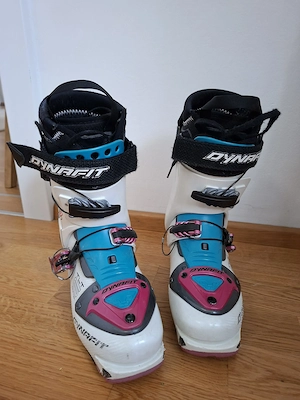 Tourenski-Set 157cm: Skier + Bindung + Schuhe + Felle