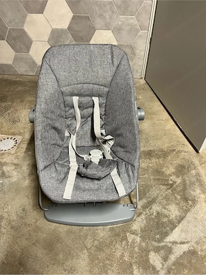 Babywippe  Bild 2