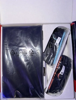 lch verkaufe meine Nintendo Switch 2 mit 2 zubehör und spielen. Bild 3