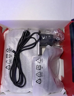 lch verkaufe meine Nintendo Switch 2 mit 2 zubehör und spielen. Bild 4