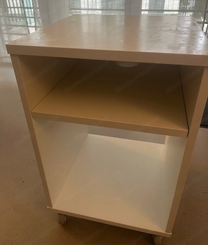 Nachttisch inkl. Aufbewahrungsbox   guter Zustand Bild 2