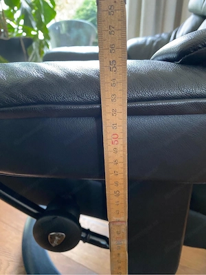 2x Originale Stressless Sessel mit Hocker Bild 4