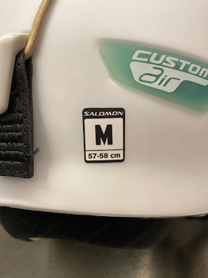 Skihelm zu verschenken Bild 2