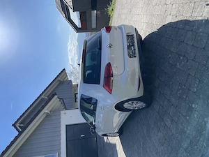 VW Golf VII Comfortline BMT 1,6 TDI Limousine  Bild 3