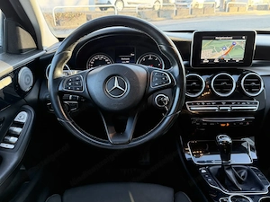 Mercedes Benz C 180 d T Avantgarde aus zweiter Hand 2015  Bild 3