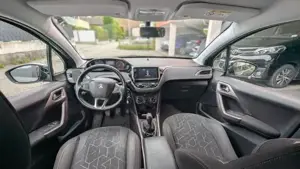 Peugeot 2008 Bild 10