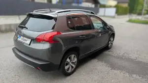 Peugeot 2008 Bild 3