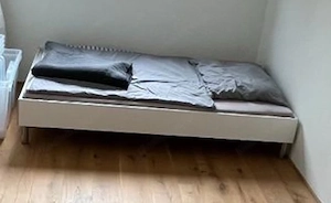 Bett inkl. Lattenrost und Matratze 120x200cm