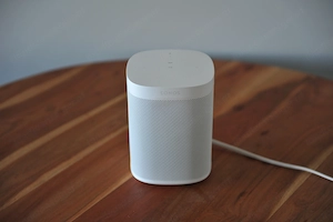 Sonos One smart Speaker in Weiß