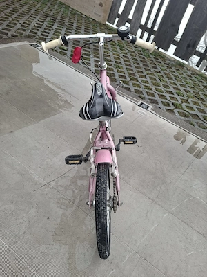 Kinderfahrrad in rosa zu verschenken Bild 3