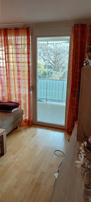 Schöne helle 2 Zimmerwohnung im Oberdorf mit Tiefgarage Bild 3
