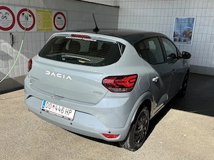 Dacia Sandero TCe 90  Bild 4