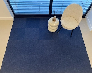 Die allerletzten, extrem robusten Superflor Oceanus Teppichfliesen. Bild 2