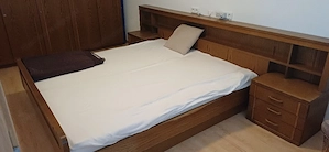 massives Bett komplett, Vollholz