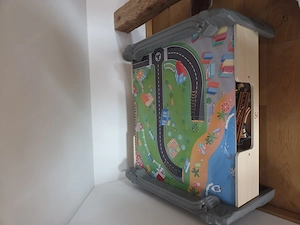 Hape Zug inklusive Zubehör, wie neu