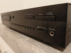 Yamaha CDX-490 CD Player Bild 4