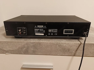Yamaha CDX-490 CD Player Bild 5