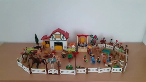 Playmobil Riesiger Reiterhof 