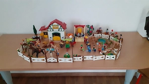 Playmobil Riesiger Reiterhof 