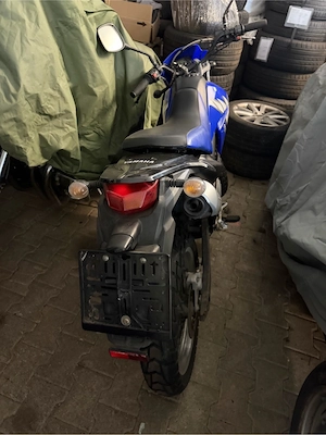 Yamaha XT 125 Bild 3