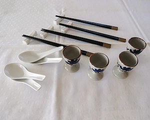 Div. Geschirr, Glasschüssel, Käseschneider, Zwiebelschneider, Obstschale blau,  Bild 10