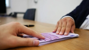 Wir bieten Kredite: Investitionen für Landwirte und Immobilien in ganz Österreich