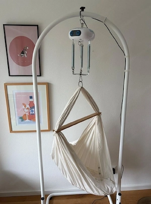 Swing2Sleep Maly Federwiege Beige Weiß inkl. Gestell & Matratze Bild 4