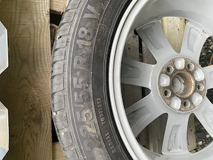 Felgen mit Reifen, Mitsubishi Outlander Bild 3