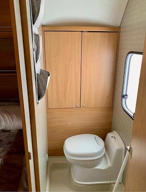 Wohnwagen der Marke Bürstner Bild 4