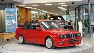 BMW 325 Bild 3