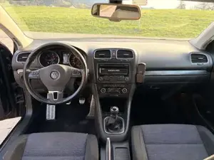VW Golf Bild 2