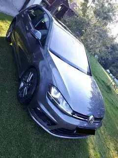 VW Golf