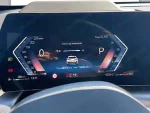 BMW X1 sDrive18d M-Sportpaket // Anhängerkupplung // Head-Up // Driv. Assi. Plus Bild 9