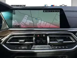 BMW X5 xDrive45e M Sportpaket //  Anhängerkupplung // Parking Assistant Bild 8
