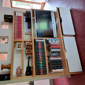 Schöne, praktische Wohnwand in Birke zu verschenken  Bild 2