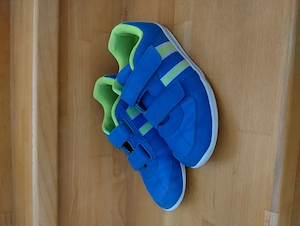 Hallenschuhe - Größe 36