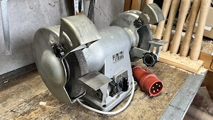 Doppelschleifbock, Schleifmaschine FFD Wien   Industriequalität, voll funktionsfähig Bild 2