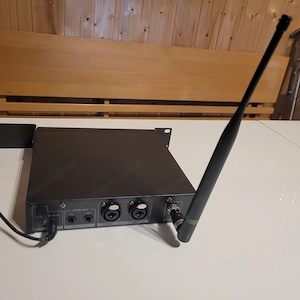 2 In Ears fürs Rack zum einbauen Bild 2