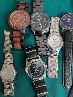 Bastler Uhren  Bild 2