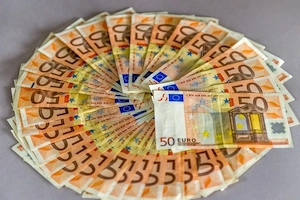 Kredit: und Investitionen für Landwirte, Industrie und Immobilien: Von 11.000   bis 265.000.000   